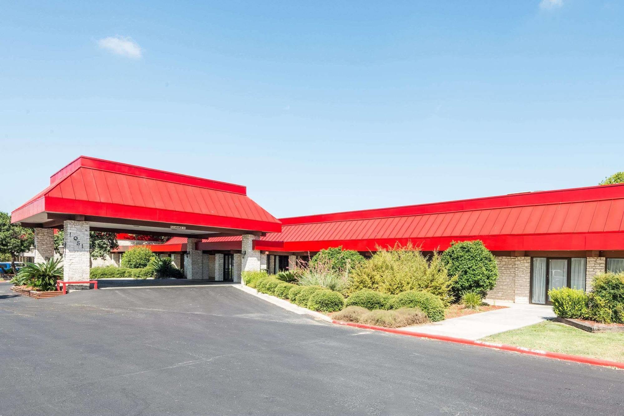 Ramada New Braunfels Hotel Екстериор снимка